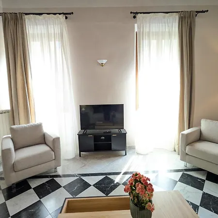 Apartman Flowers' Duomo, Central And Spacious *