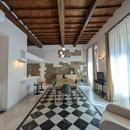 Flowers' Duomo, Central And Spacious Apartman Firenze